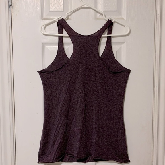 Cute Giraffe Tank Top - Picture 2 of 5